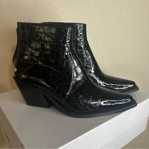 Anine Bing Black Embossed Patent leather Tania Ankle Boots Booties NEW 40/10